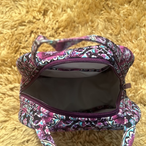 Vera Bradley Lunchbag - Picture 3 of 5